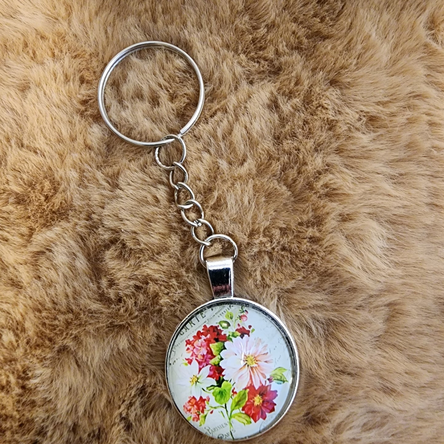 Glass Antique Flower Keychain