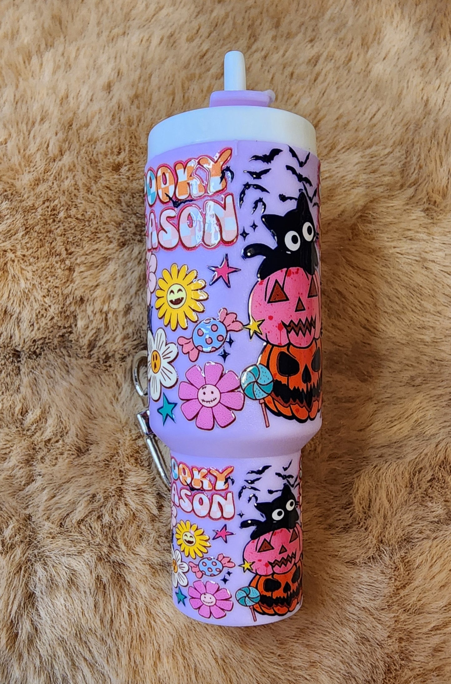 **CLEARANCE** Spooky Season 1 Mini Tumbler Keychain