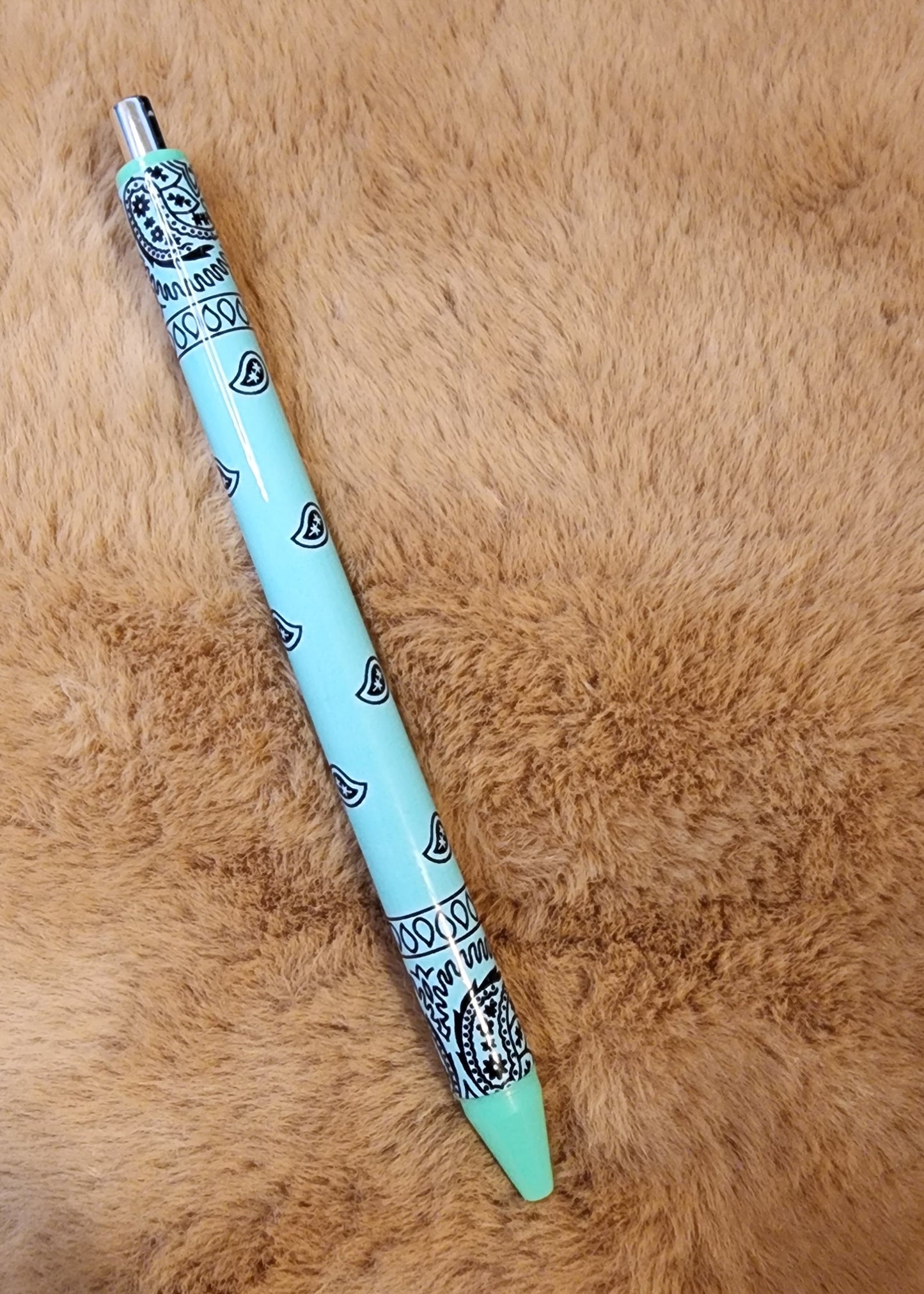 Handkerchief patterned pens