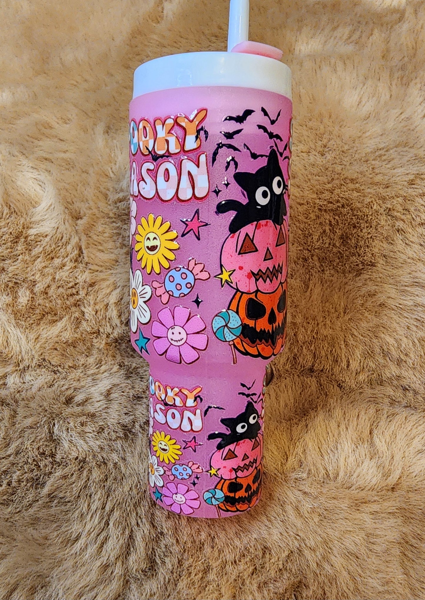 **CLEARANCE** Spooky Season 1 Mini Tumbler Keychain